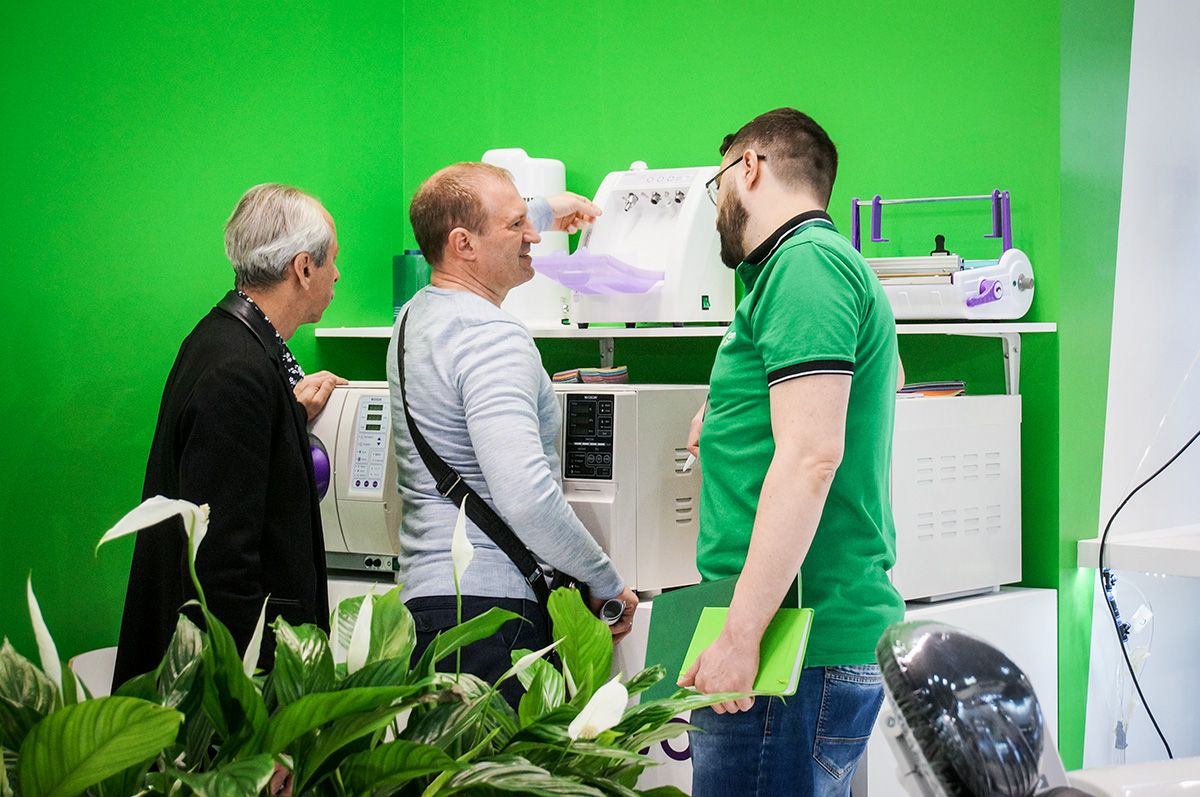 Стенд компании GREEN DENT на выставке Дентал Салон 2019_008