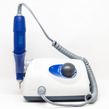 Saeshin STRONG 210 105L - косметологический микромотор с наконечником 105L и педалью включения-выключения, в сумке, 35000 об/мин 