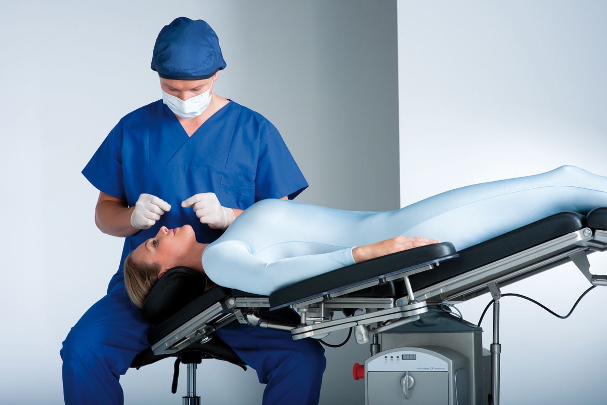 ХИРУРГИЧЕСКИЙ СТОЛ FOCUS 3.jpg ХИРУРГИЧЕСКИЙ СТОЛ FOCUS 3.jpg