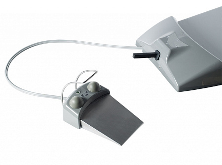 FONA 1000 S - стоматологическая установка с нижней подачей инструментов