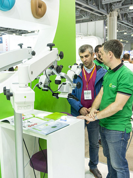 Стенд компании GREEN DENT на выставке Дентал-Экспо 2019_29.jpg