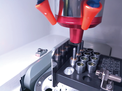 DIT Spinel 5-axes - фрезерный станок